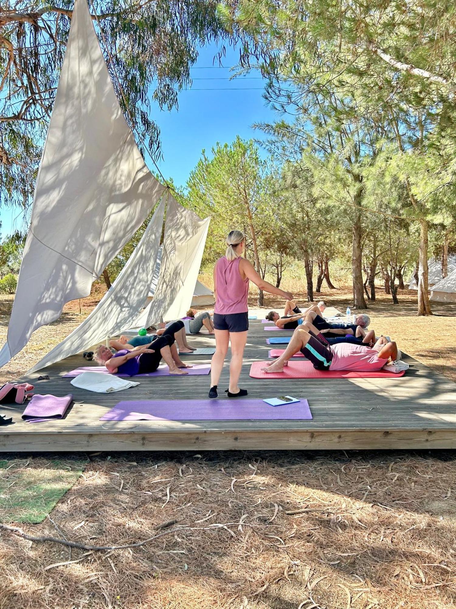 Glamping On Organic Yoga Farm With Natural Swimming Pool Near Beach Moncarapacho Dış mekan fotoğraf